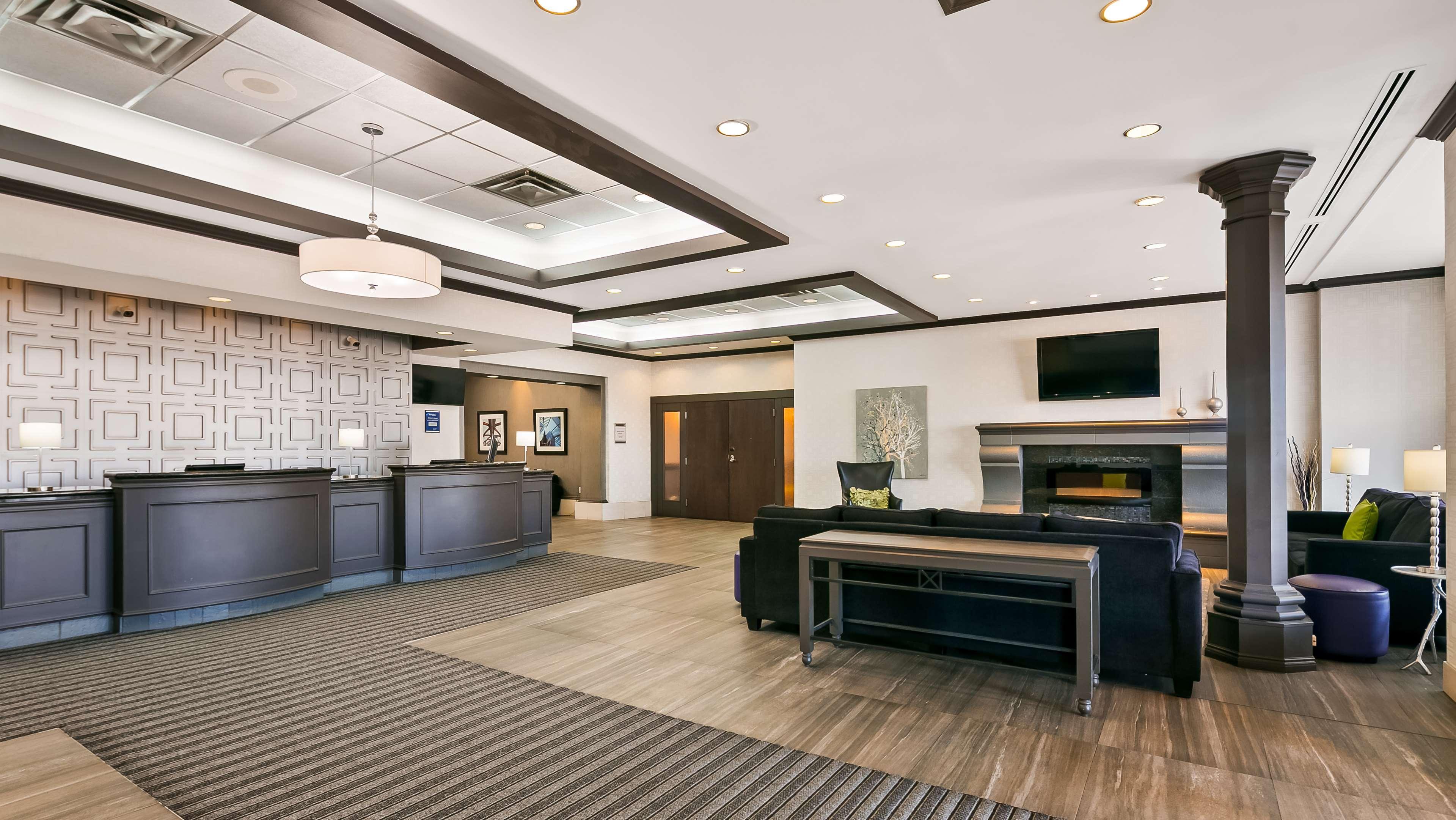 Western Village Park 4*