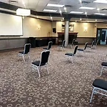 Best Western Plus Village Park Inn
