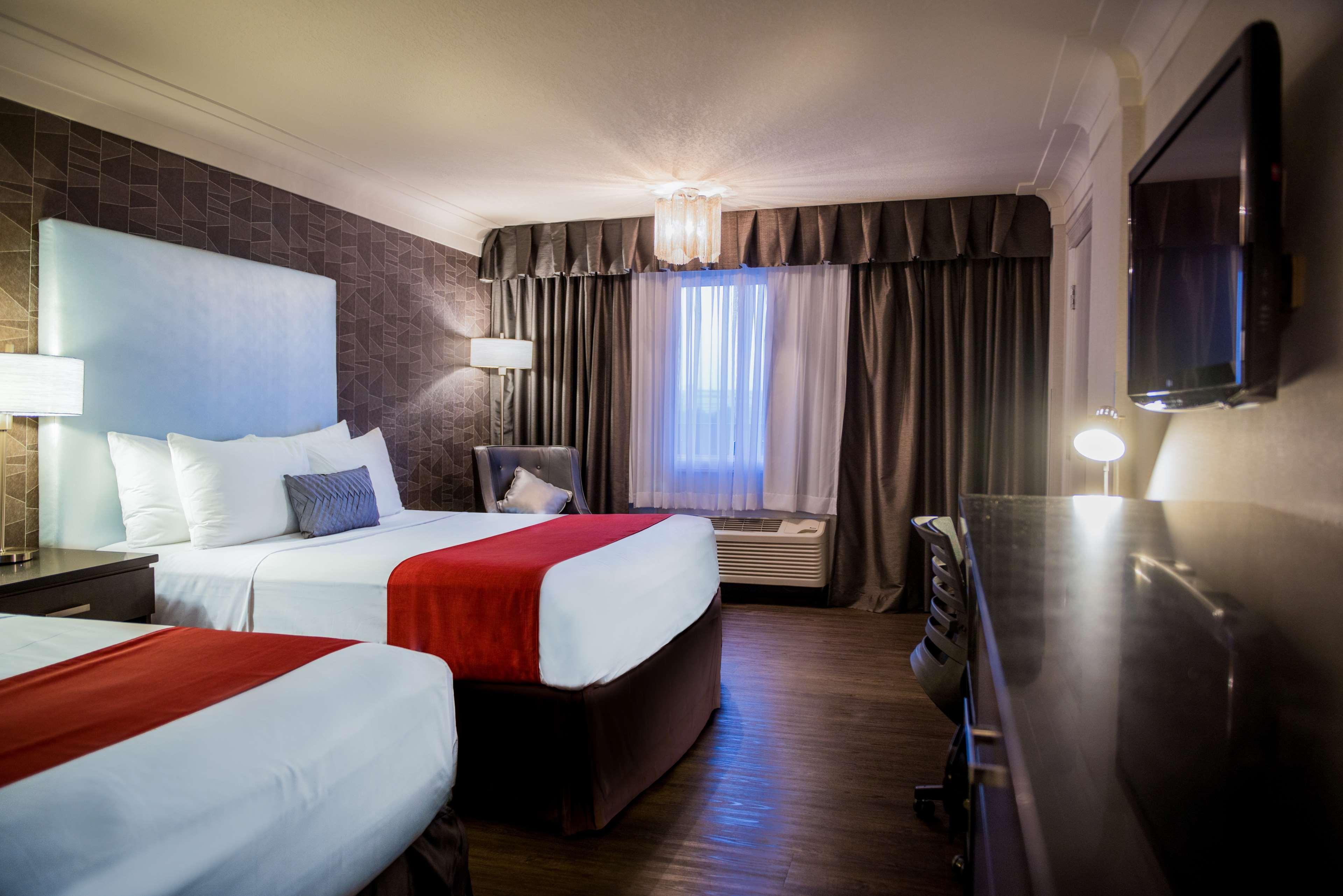 Western Village Park Hotel