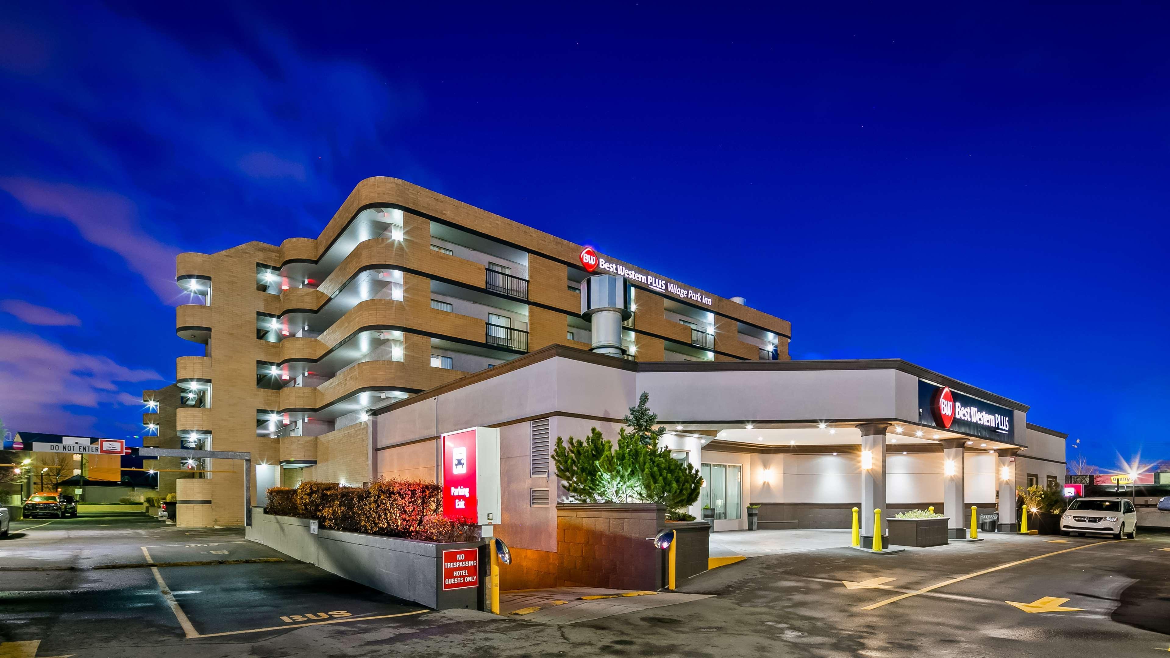 Hotel Western Village Park 4*